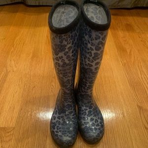 Kamik rain boots
